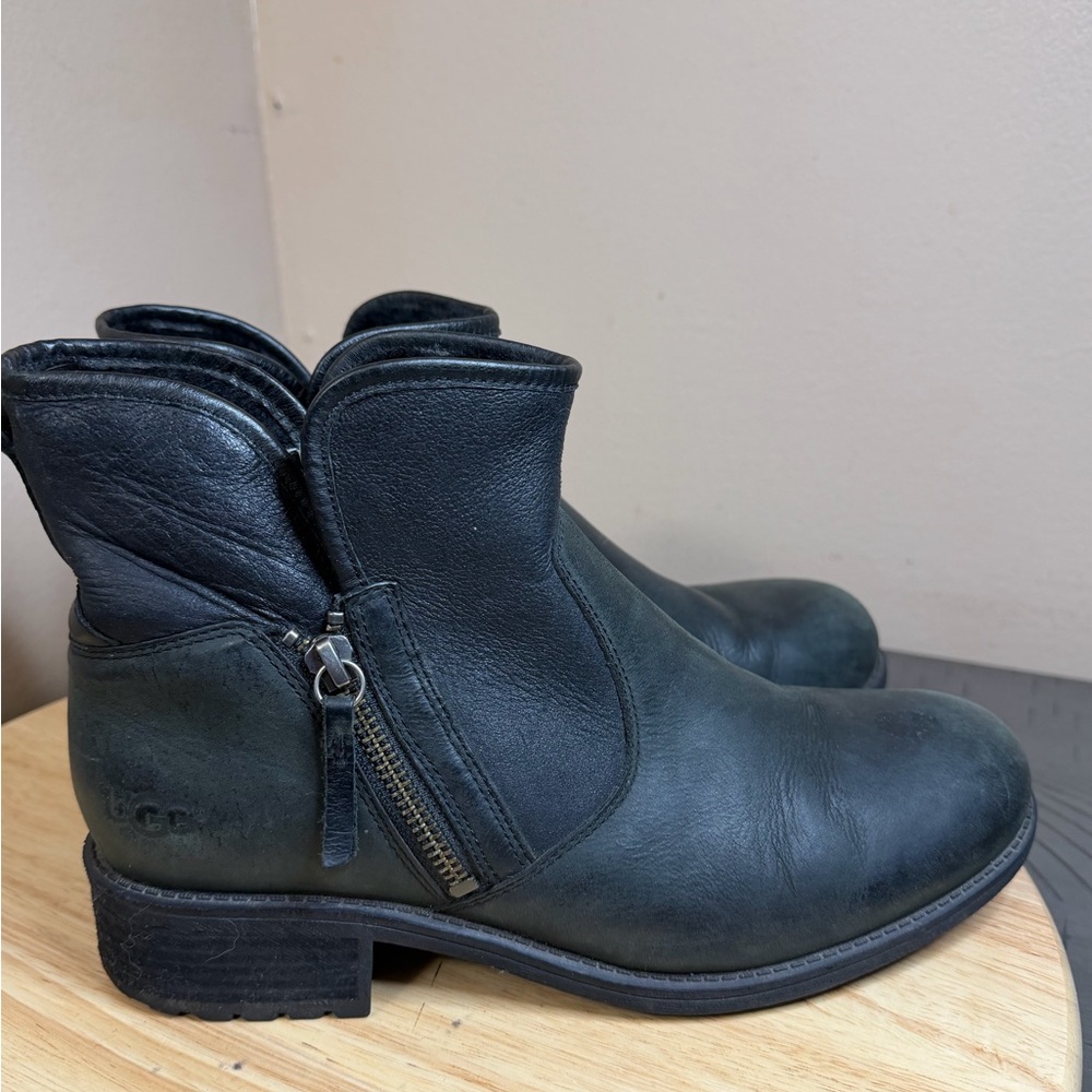 Ugg women’s lavelle leather boots